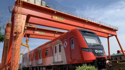 衛(wèi)華起重承擔(dān)南美首條機(jī)場城軌組裝任務(wù)！